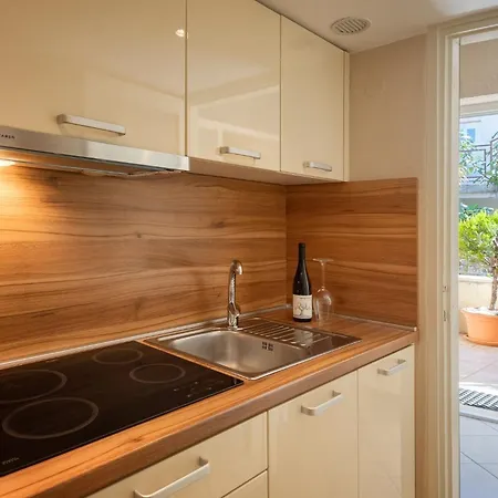 Apartment Olea Fuer 4 Personen *